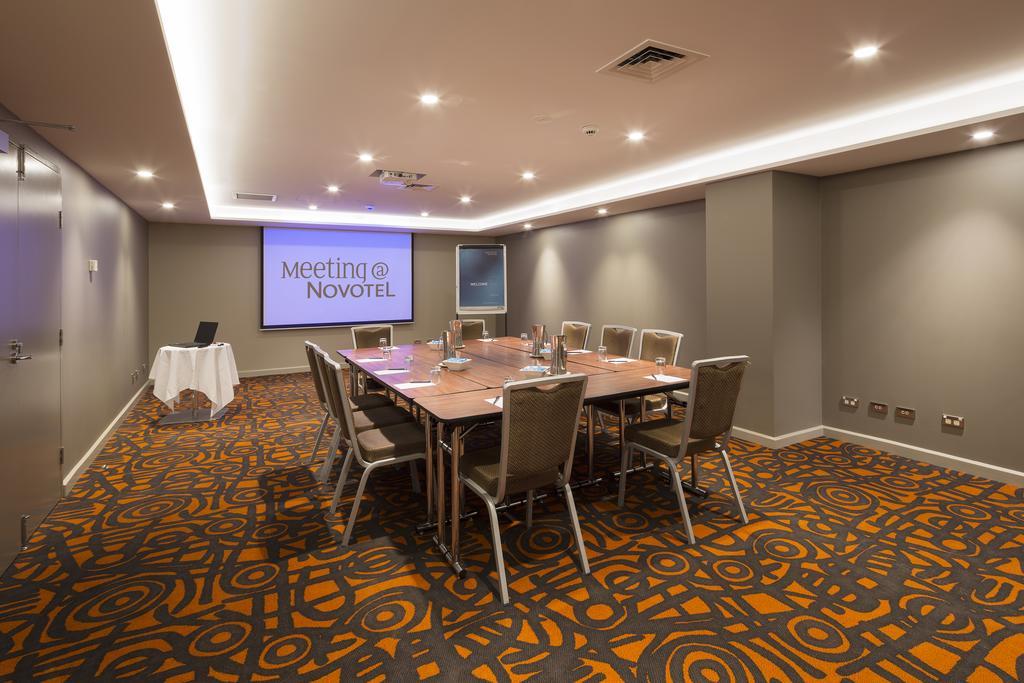 Novotel Canberra Extérieur photo