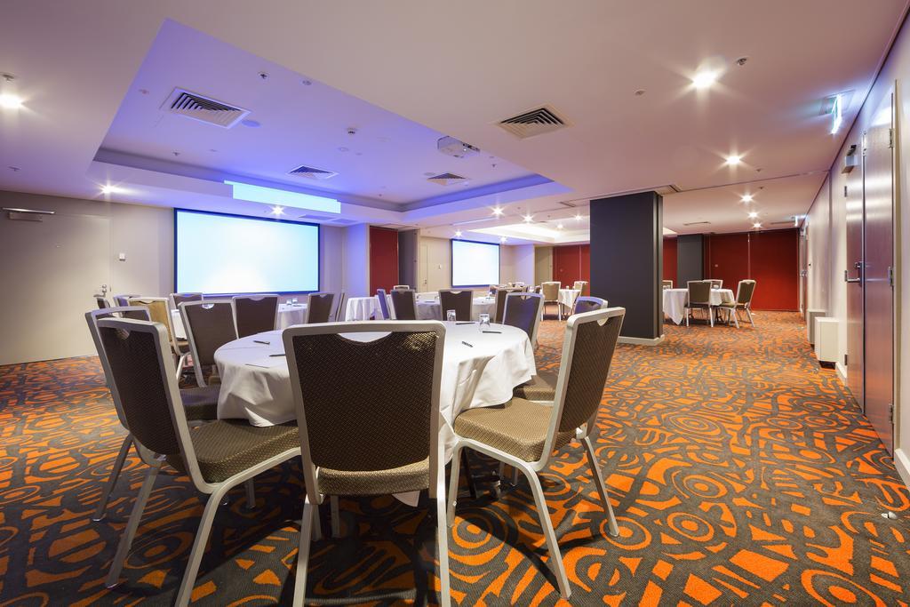 Novotel Canberra Extérieur photo
