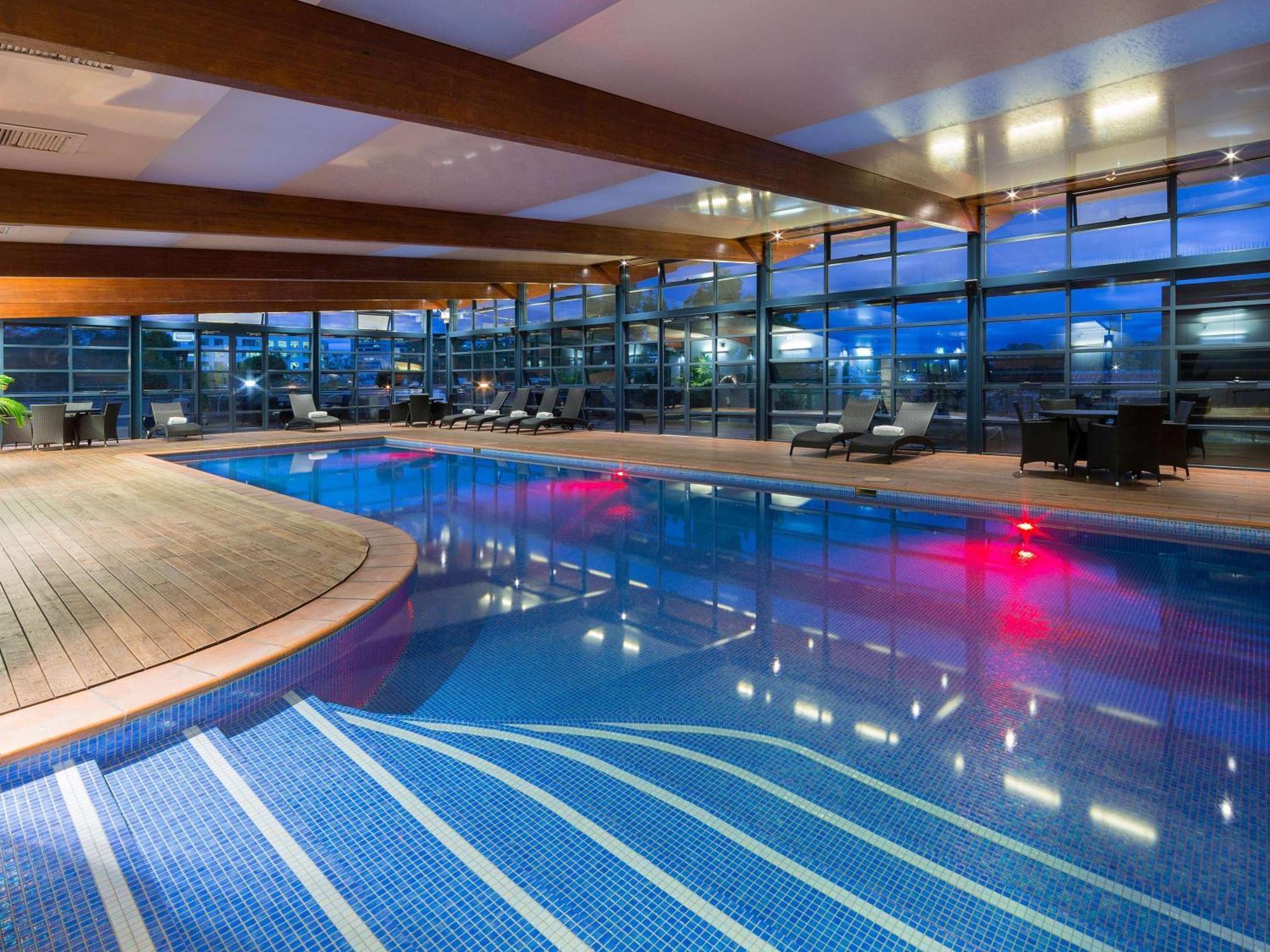 Novotel Canberra Extérieur photo