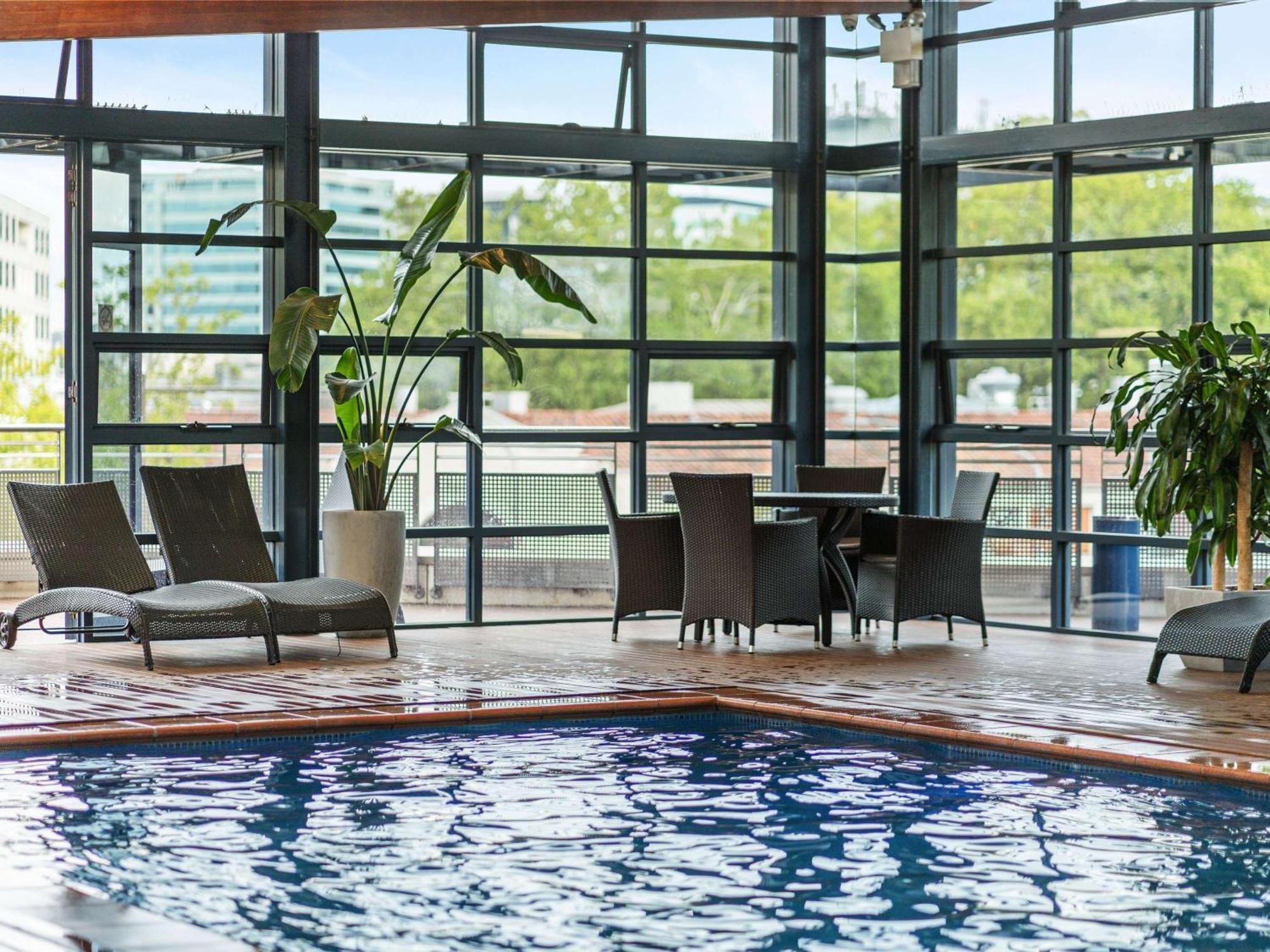 Novotel Canberra Extérieur photo