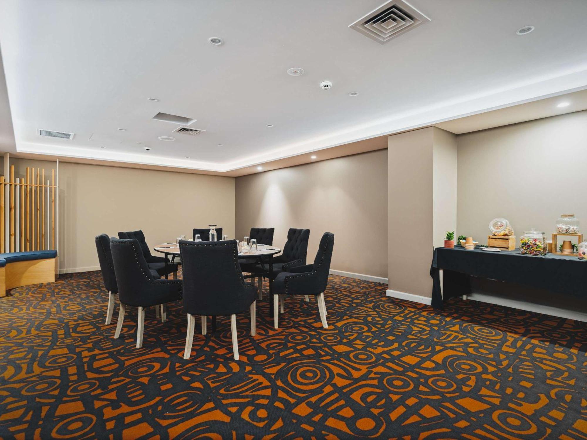 Novotel Canberra Extérieur photo
