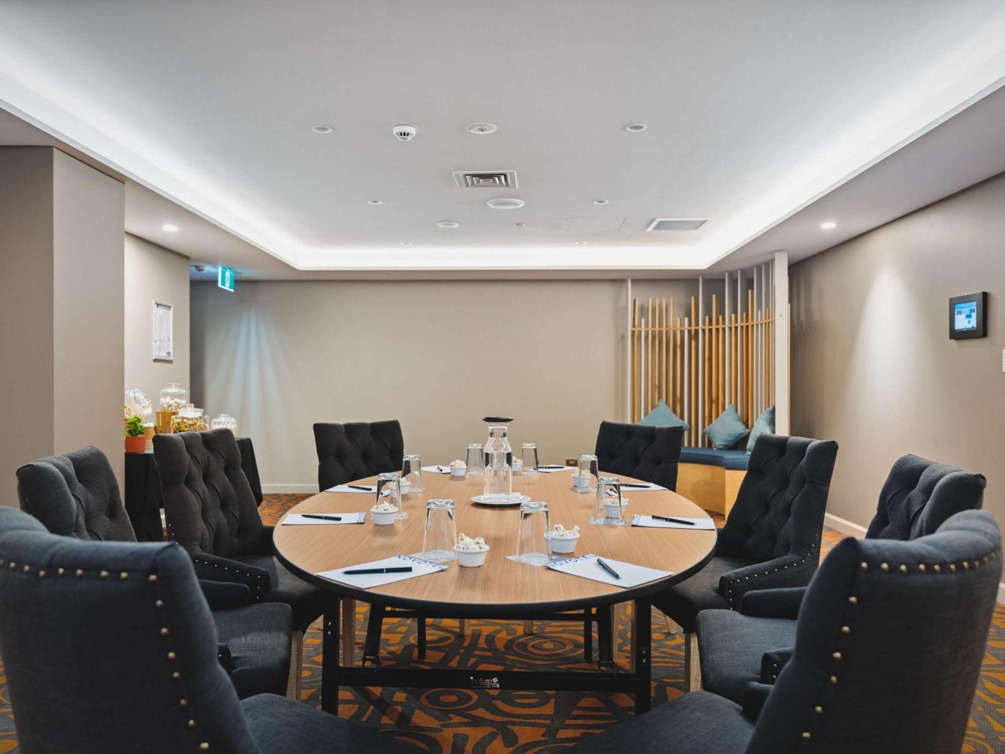 Novotel Canberra Extérieur photo