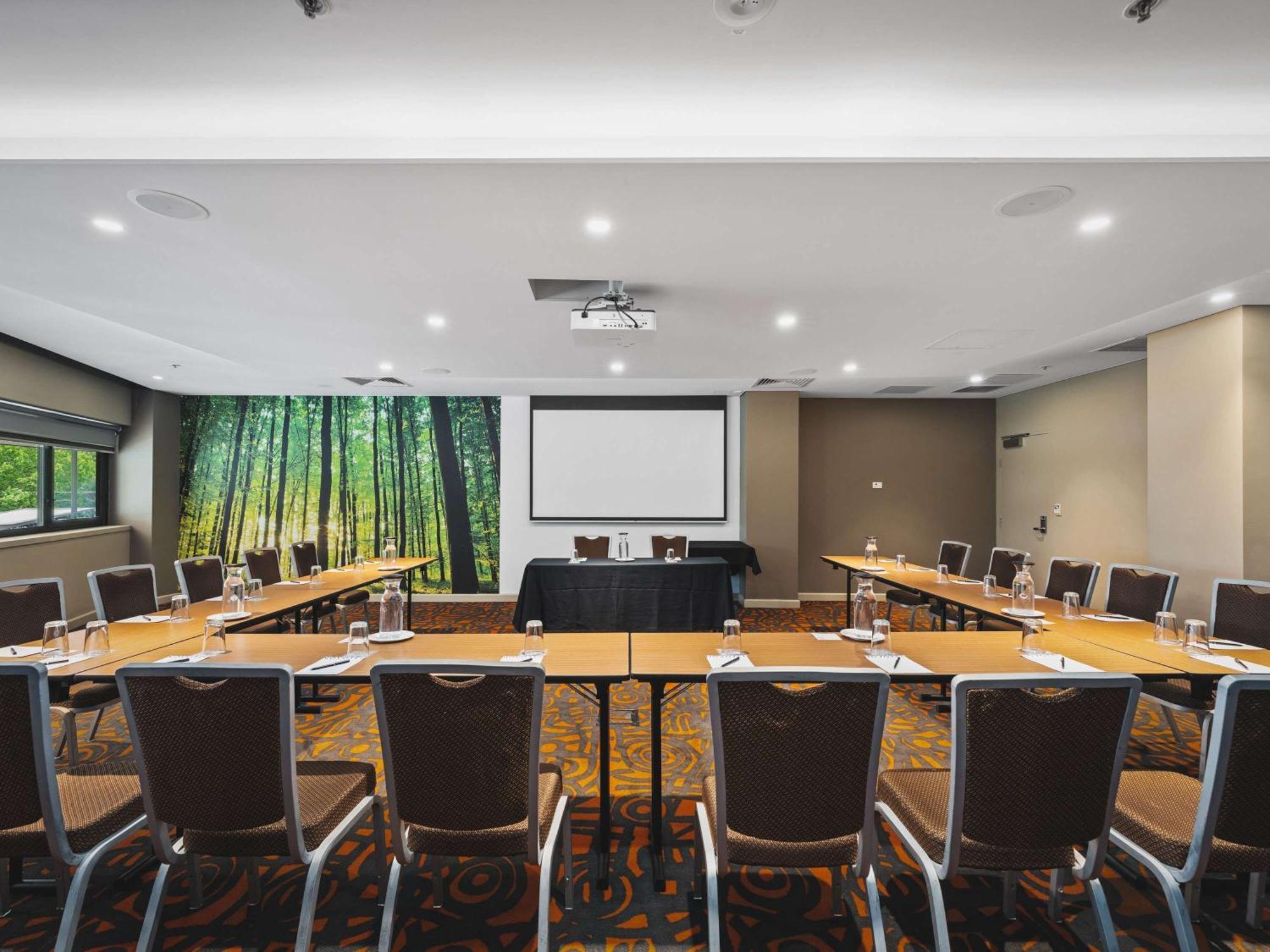 Novotel Canberra Extérieur photo