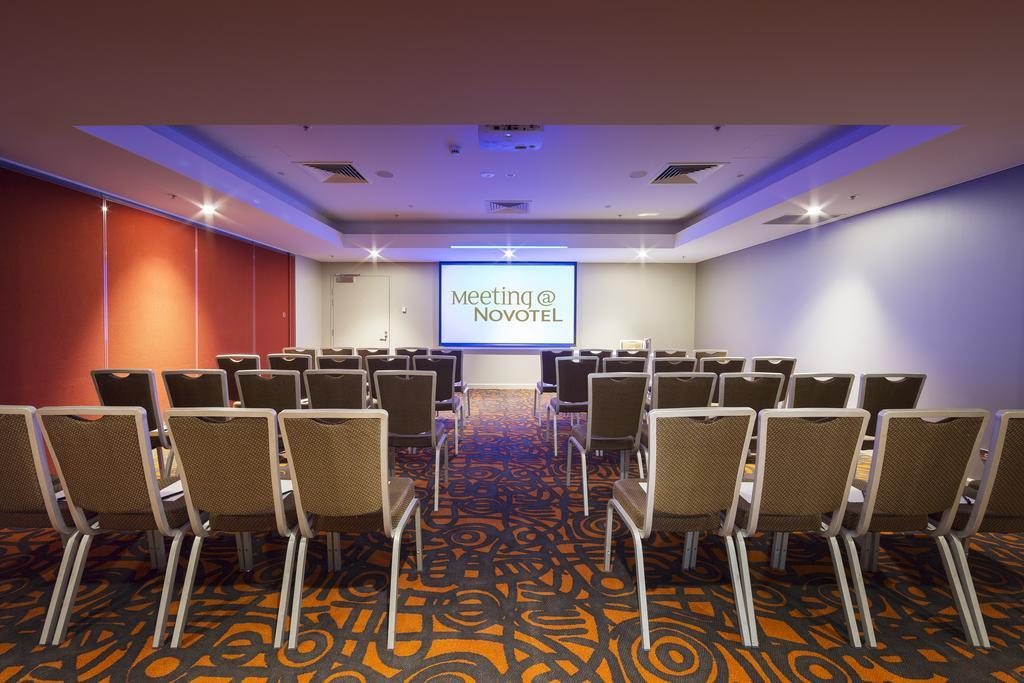 Novotel Canberra Extérieur photo