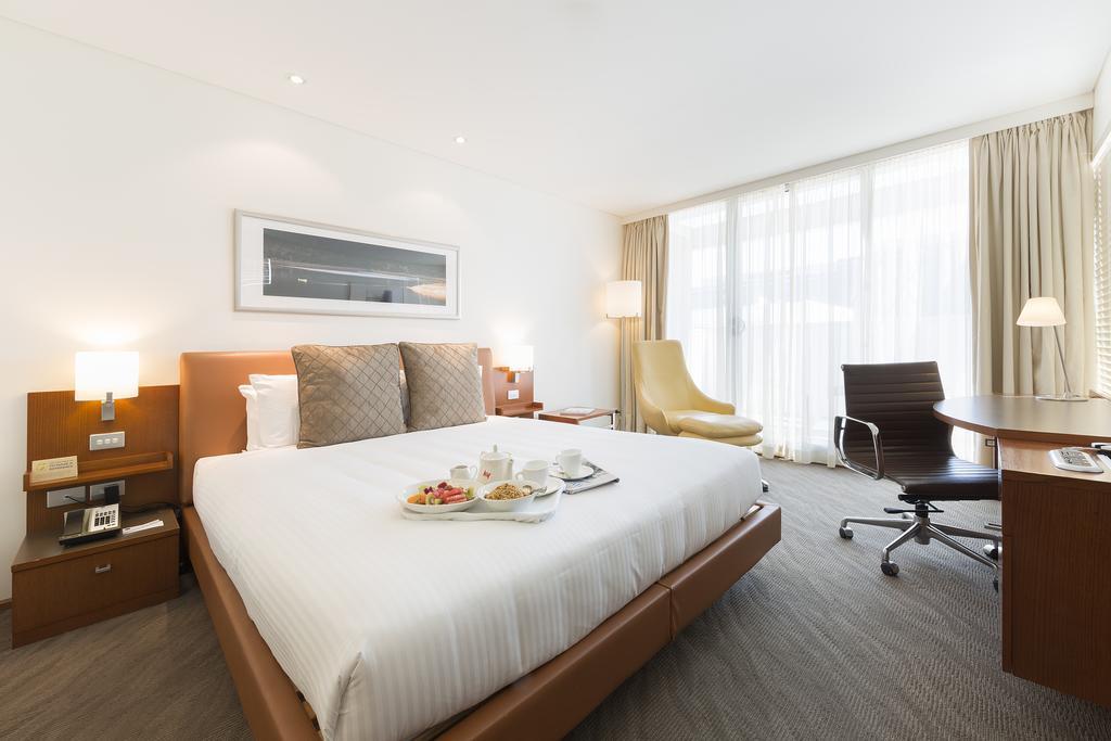 Novotel Canberra Extérieur photo